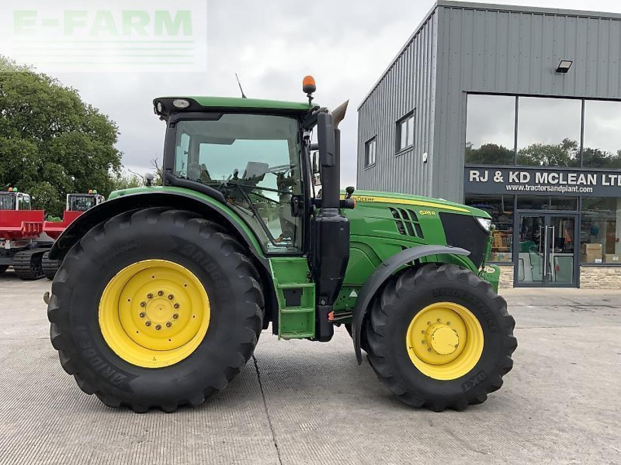 John Deere 6215r tractor (st23353) - Tractor: afbeelding 1 John Deere 6215r tractor (st23353) - Tractor: afbeelding 1