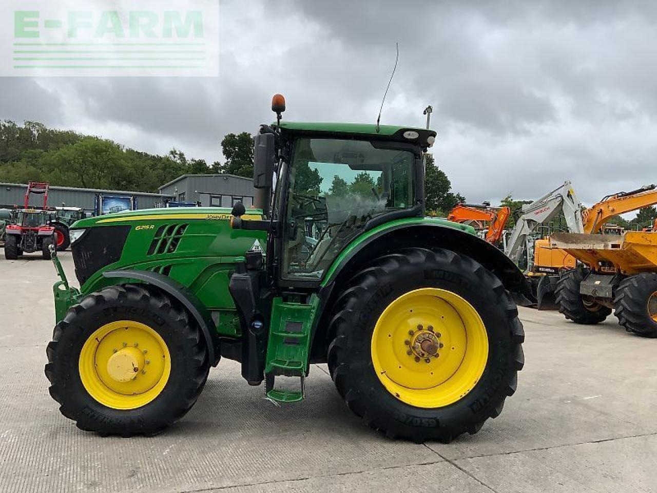 John Deere 6215r tractor (st23802) - Tractor: afbeelding 5 John Deere 6215r tractor (st23802) - Tractor: afbeelding 5
