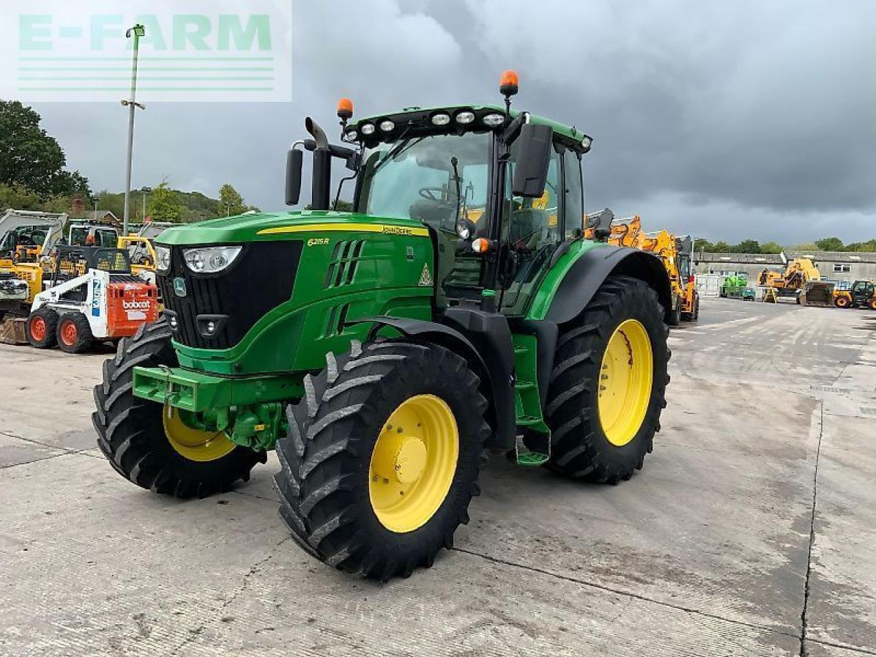 John Deere 6215r tractor (st24044) - Tractor: afbeelding 4 John Deere 6215r tractor (st24044) - Tractor: afbeelding 4