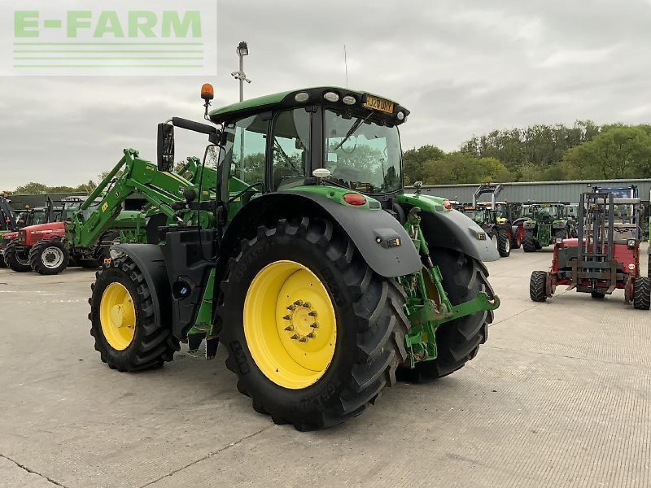 John Deere 6215r ultimate edition tractor (st24011) - Tractor: afbeelding 5 John Deere 6215r ultimate edition tractor (st24011) - Tractor: afbeelding 5