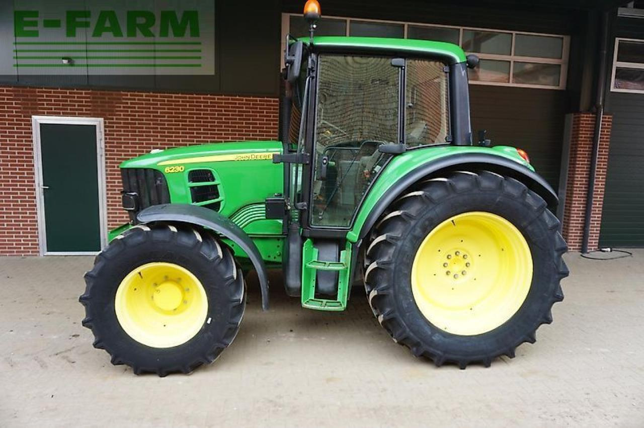 John Deere 6230 - Tractor: afbeelding 4 John Deere 6230 - Tractor: afbeelding 4