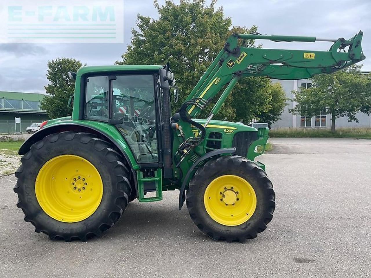 John Deere 6230 premium - Tractor: afbeelding 1 John Deere 6230 premium - Tractor: afbeelding 1