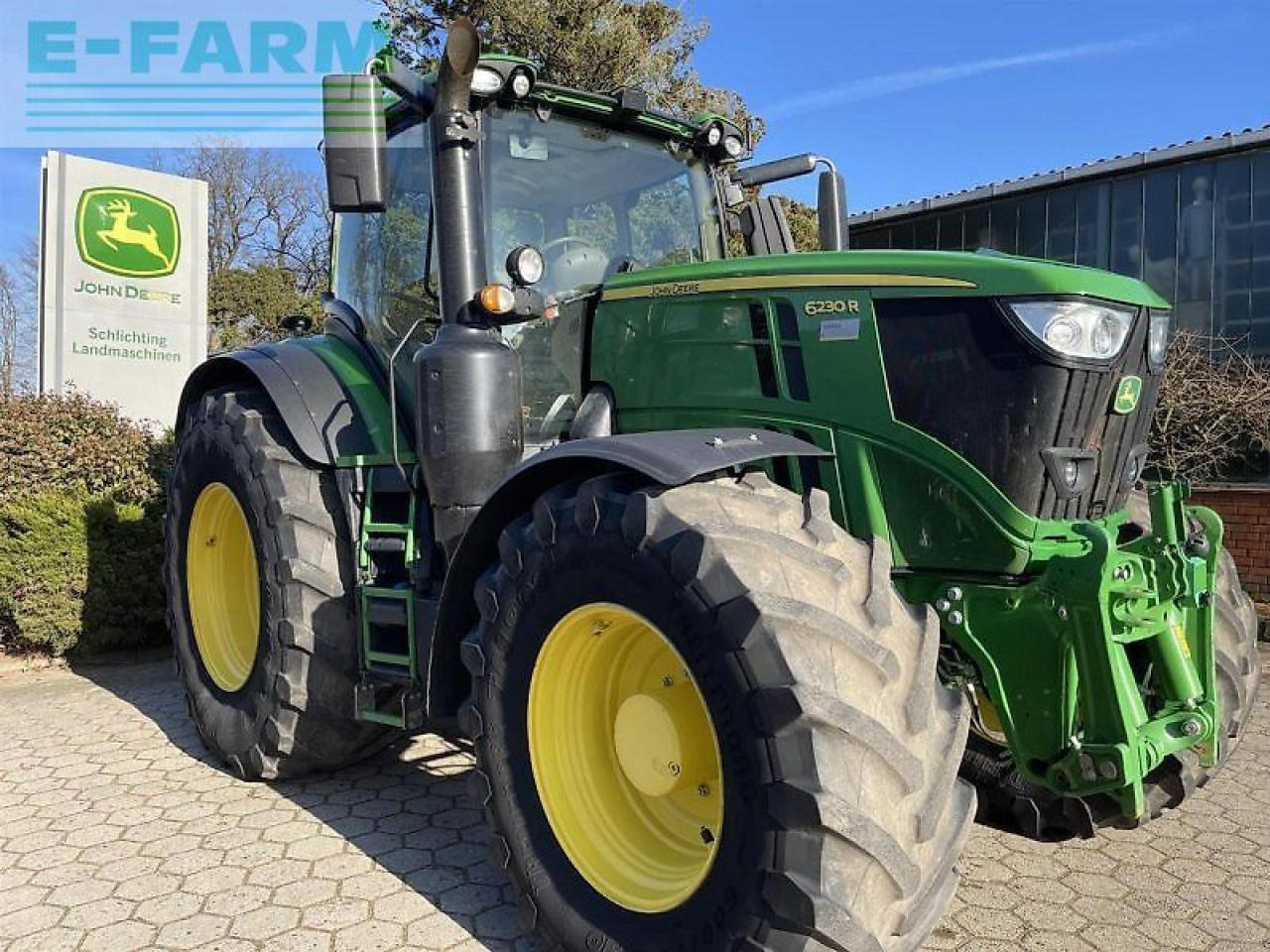 John Deere 6230r comandpro 50km at vorb. - Tractor: afbeelding 1 John Deere 6230r comandpro 50km at vorb. - Tractor: afbeelding 1