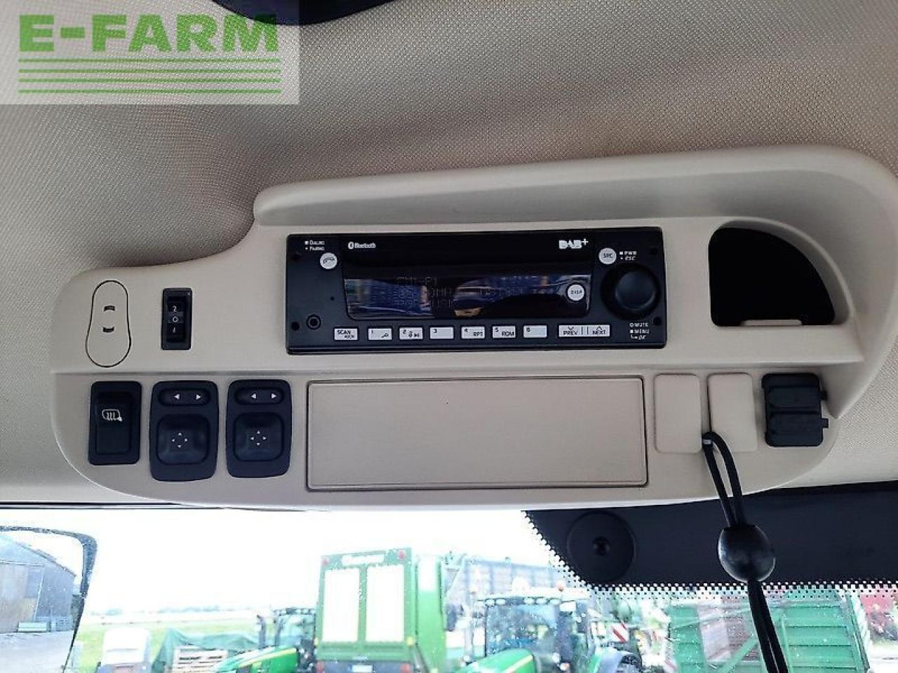 John Deere 6250r - Tractor: afbeelding 3 John Deere 6250r - Tractor: afbeelding 3