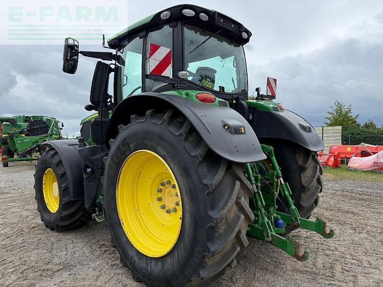 John Deere 6250r - Tractor: afbeelding 3 John Deere 6250r - Tractor: afbeelding 3