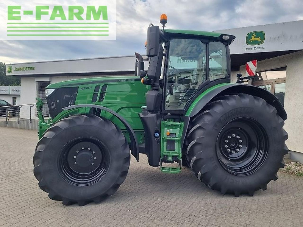 John Deere 6250r my20 ap 50 - Tractor: afbeelding 2 John Deere 6250r my20 ap 50 - Tractor: afbeelding 2