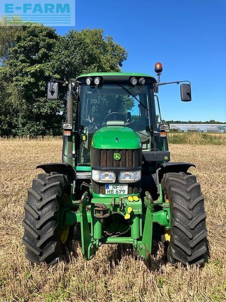 John Deere 6320 - Tractor: afbeelding 2 John Deere 6320 - Tractor: afbeelding 2