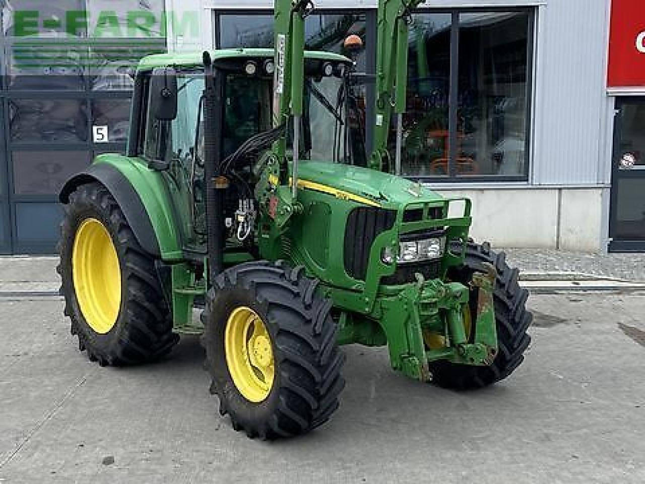 John Deere 6320 + fl - Tractor: afbeelding 3 John Deere 6320 + fl - Tractor: afbeelding 3
