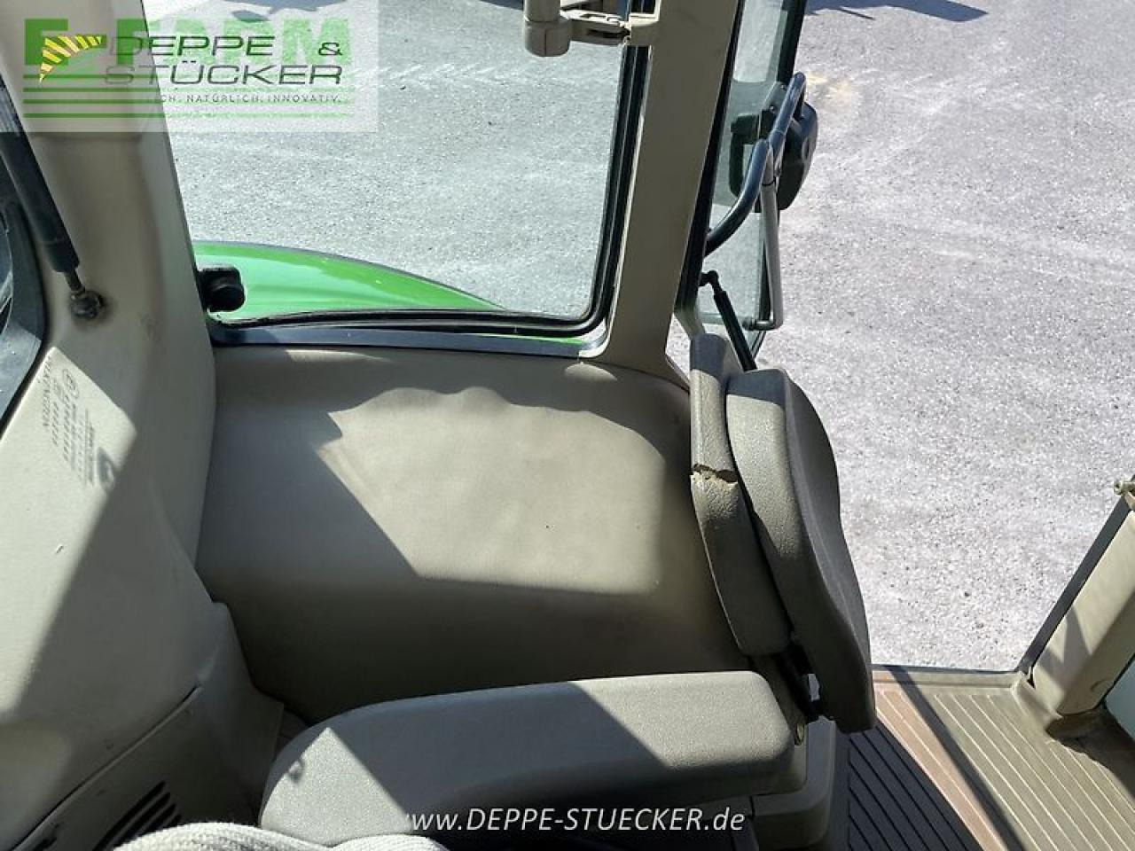 John Deere 6330 standard - Tractor: afbeelding 5 John Deere 6330 standard - Tractor: afbeelding 5