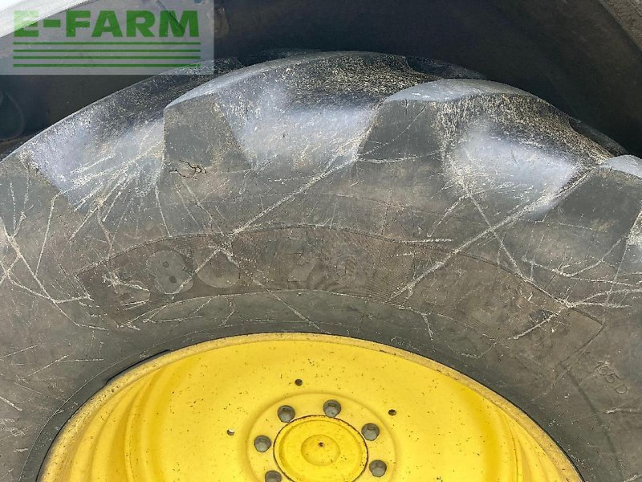 John Deere 6810 - Tractor: afbeelding 3 John Deere 6810 - Tractor: afbeelding 3