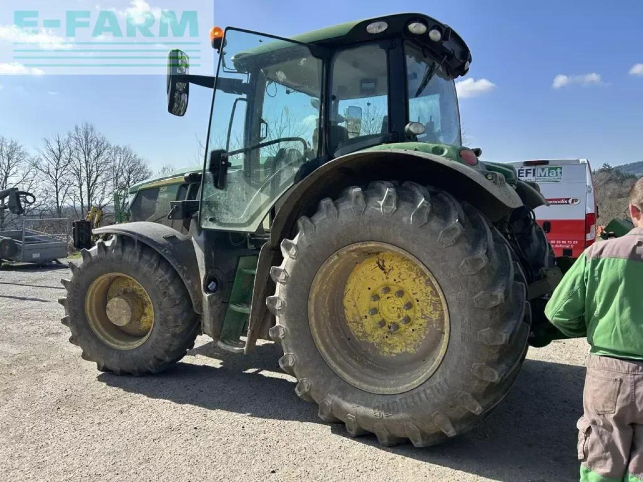 John Deere 6r 155 + chargeur - Tractor: afbeelding 4 John Deere 6r 155 + chargeur - Tractor: afbeelding 4