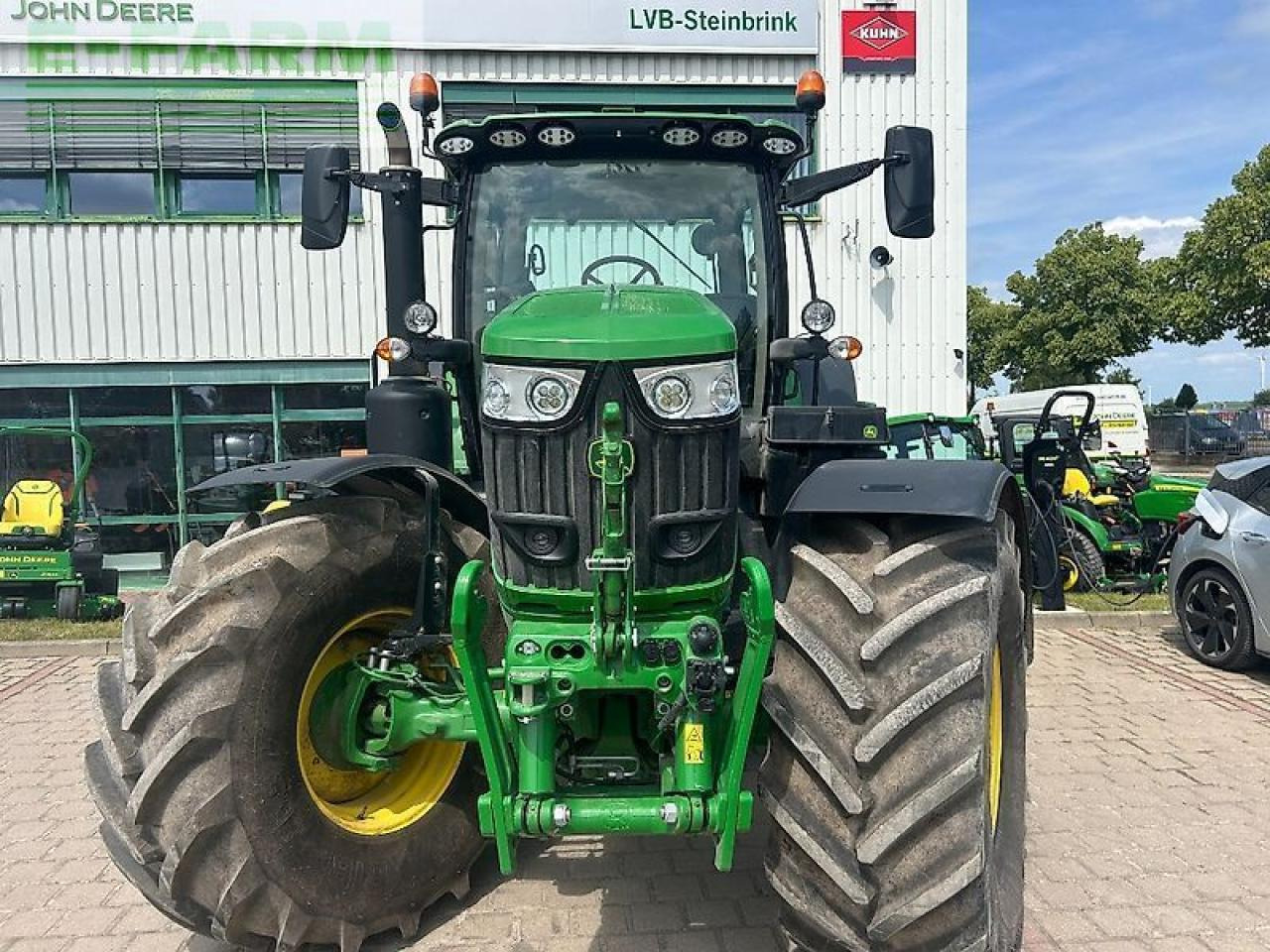 John Deere 6r 195 - Tractor: afbeelding 2 John Deere 6r 195 - Tractor: afbeelding 2