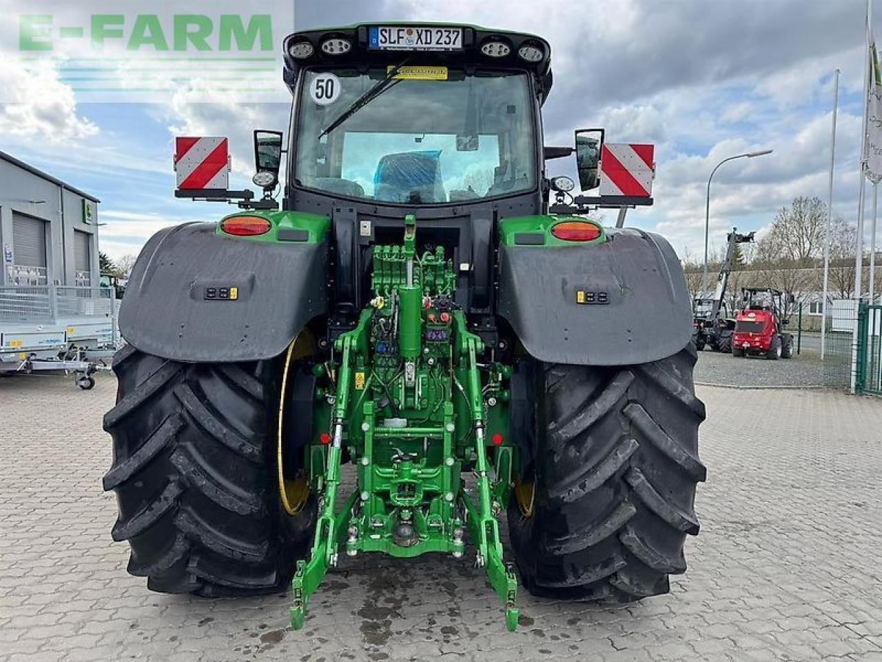 John Deere 6r 250 - Tractor: afbeelding 4 John Deere 6r 250 - Tractor: afbeelding 4