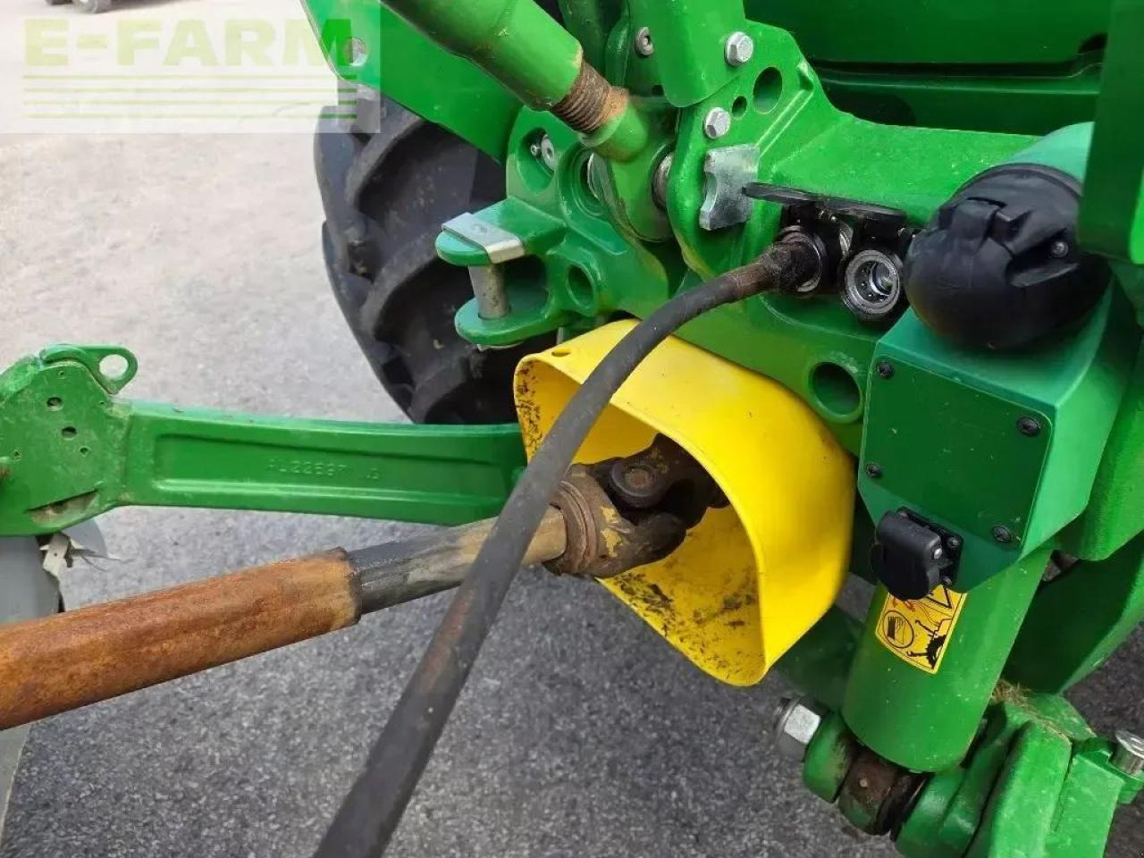 John Deere 6r195 - Tractor: afbeelding 4 John Deere 6r195 - Tractor: afbeelding 4