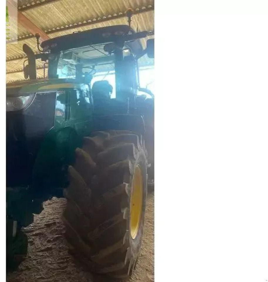 John Deere 7230r - Tractor: afbeelding 1 John Deere 7230r - Tractor: afbeelding 1