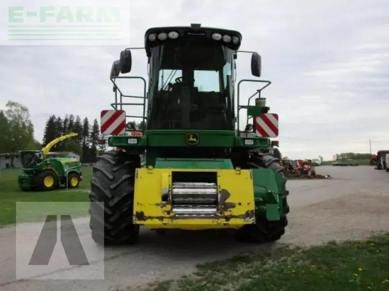 John Deere 7350i - Hakselaar: afbeelding 4 John Deere 7350i - Hakselaar: afbeelding 4