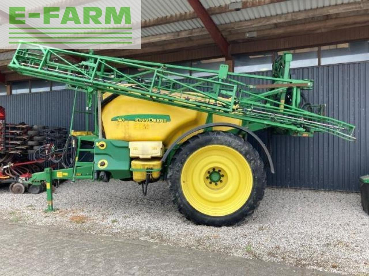 John Deere 740/24 - Getrokken veldspuit: afbeelding 2 John Deere 740/24 - Getrokken veldspuit: afbeelding 2