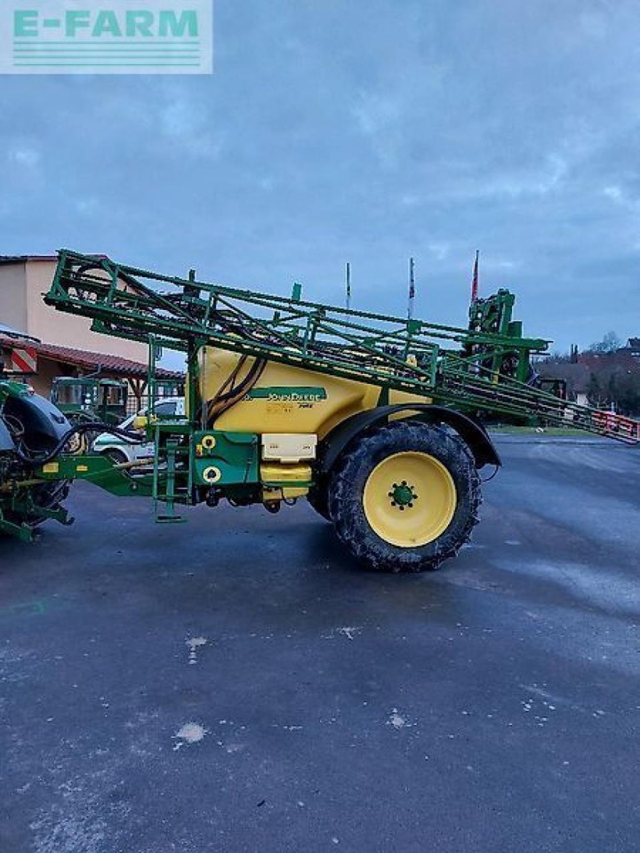 John Deere 740i - Getrokken veldspuit: afbeelding 3 John Deere 740i - Getrokken veldspuit: afbeelding 3