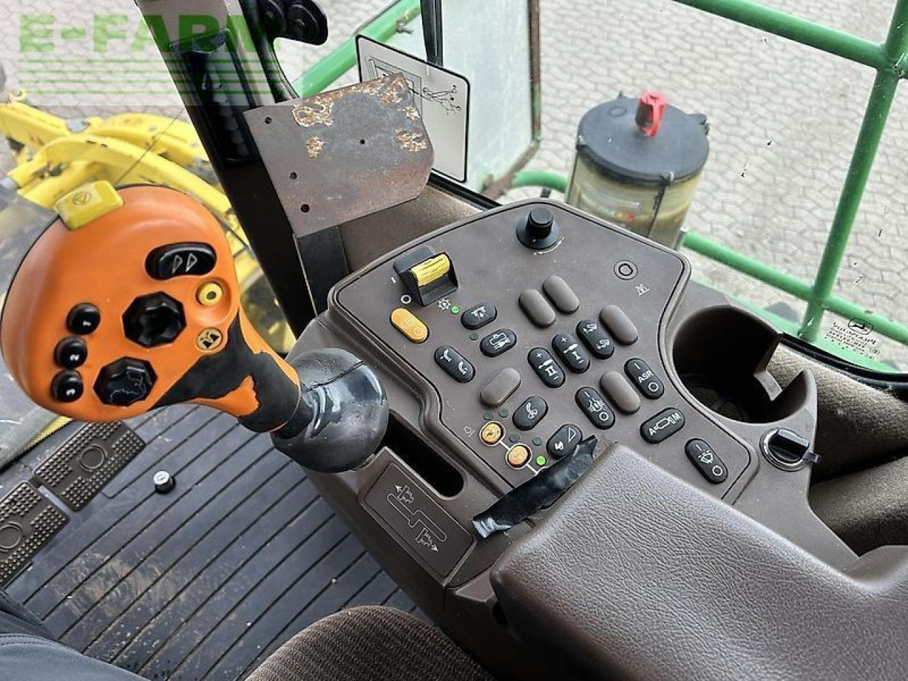 John Deere 7500 - Hakselaar: afbeelding 4 John Deere 7500 - Hakselaar: afbeelding 4