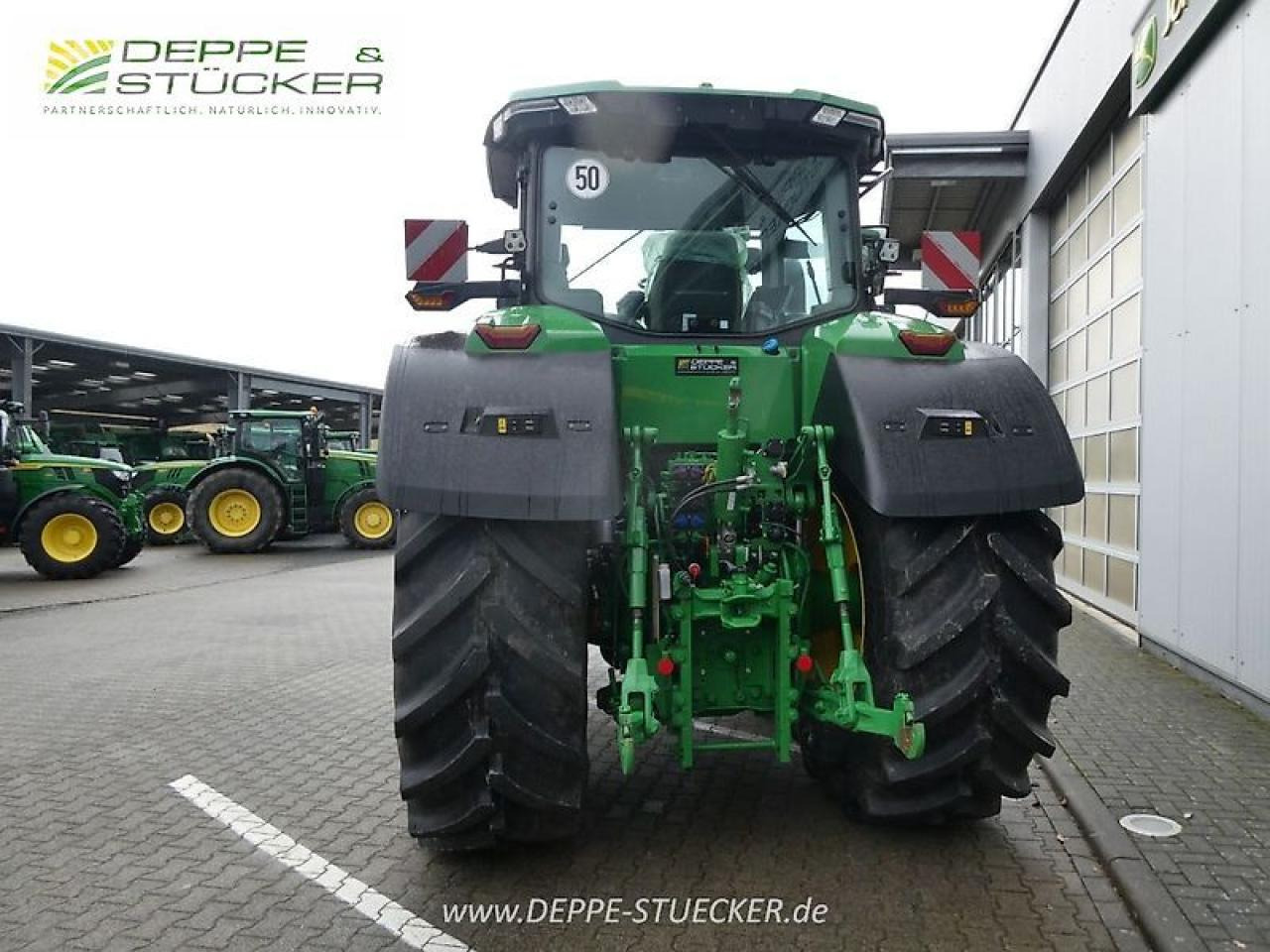 John Deere 7r 330 - Tractor: afbeelding 4 John Deere 7r 330 - Tractor: afbeelding 4