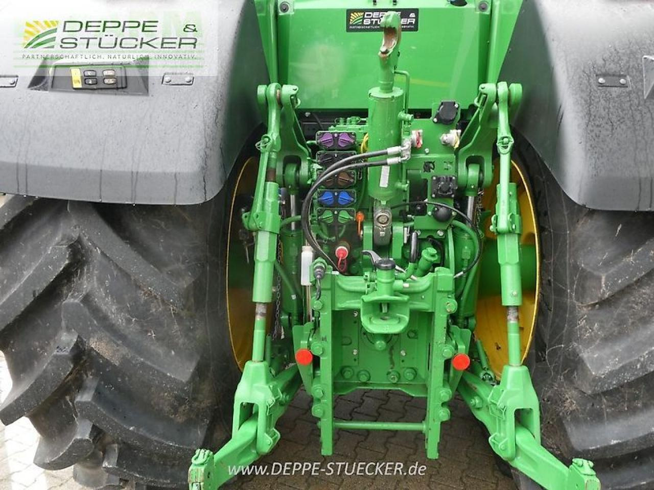 John Deere 7r 330 - Tractor: afbeelding 5 John Deere 7r 330 - Tractor: afbeelding 5
