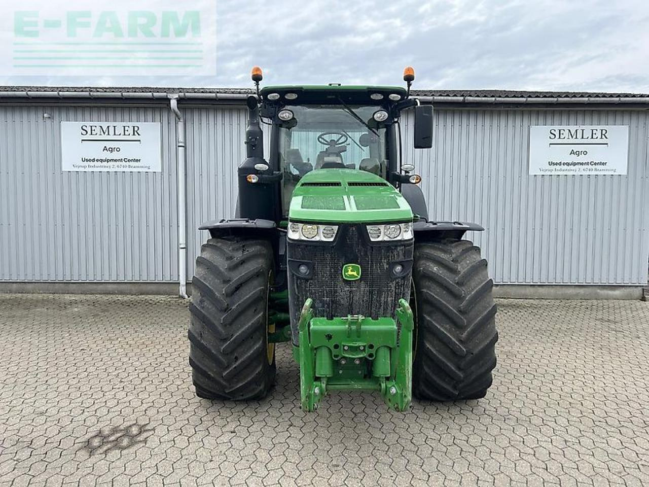 John Deere 8345r - Tractor: afbeelding 2 John Deere 8345r - Tractor: afbeelding 2