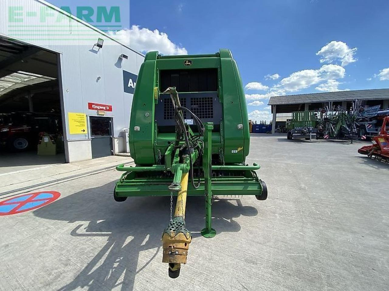 John Deere 864 - Vierkante balenpers: afbeelding 2 John Deere 864 - Vierkante balenpers: afbeelding 2