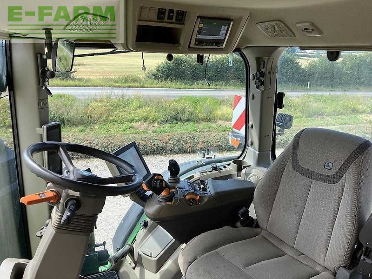 John Deere 8r 340 autopower - Tractor: afbeelding 3 John Deere 8r 340 autopower - Tractor: afbeelding 3