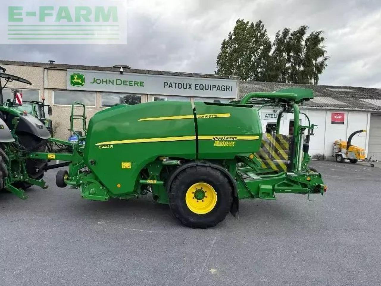 John Deere c441r - Vierkante balenpers: afbeelding 2 John Deere c441r - Vierkante balenpers: afbeelding 2