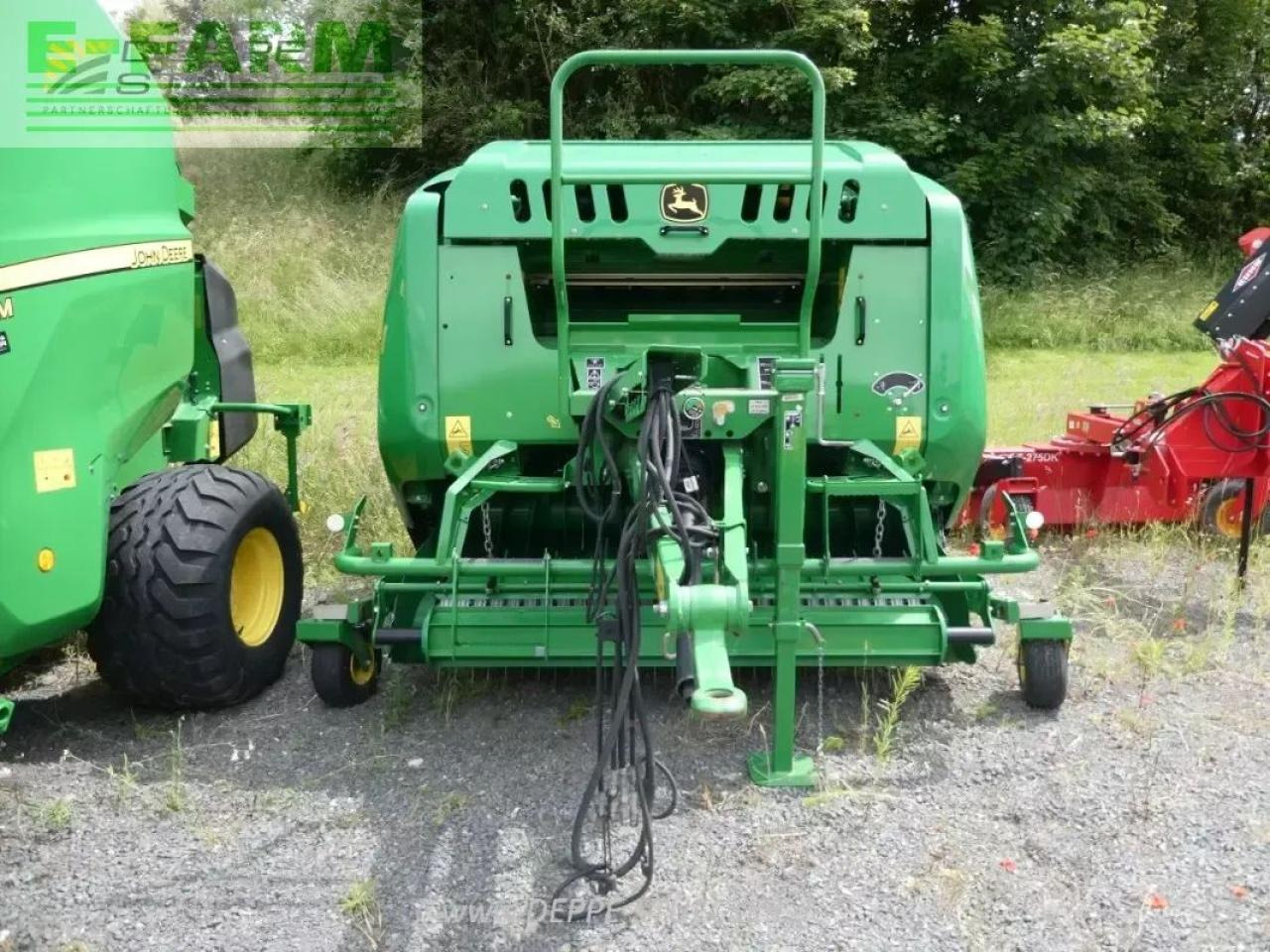 John Deere f441 m - Vierkante balenpers: afbeelding 2 John Deere f441 m - Vierkante balenpers: afbeelding 2