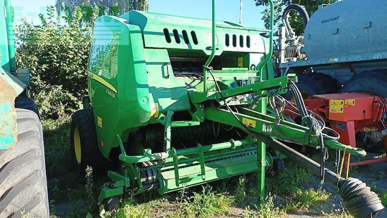 John Deere f441 m - Vierkante balenpers: afbeelding 2 John Deere f441 m - Vierkante balenpers: afbeelding 2