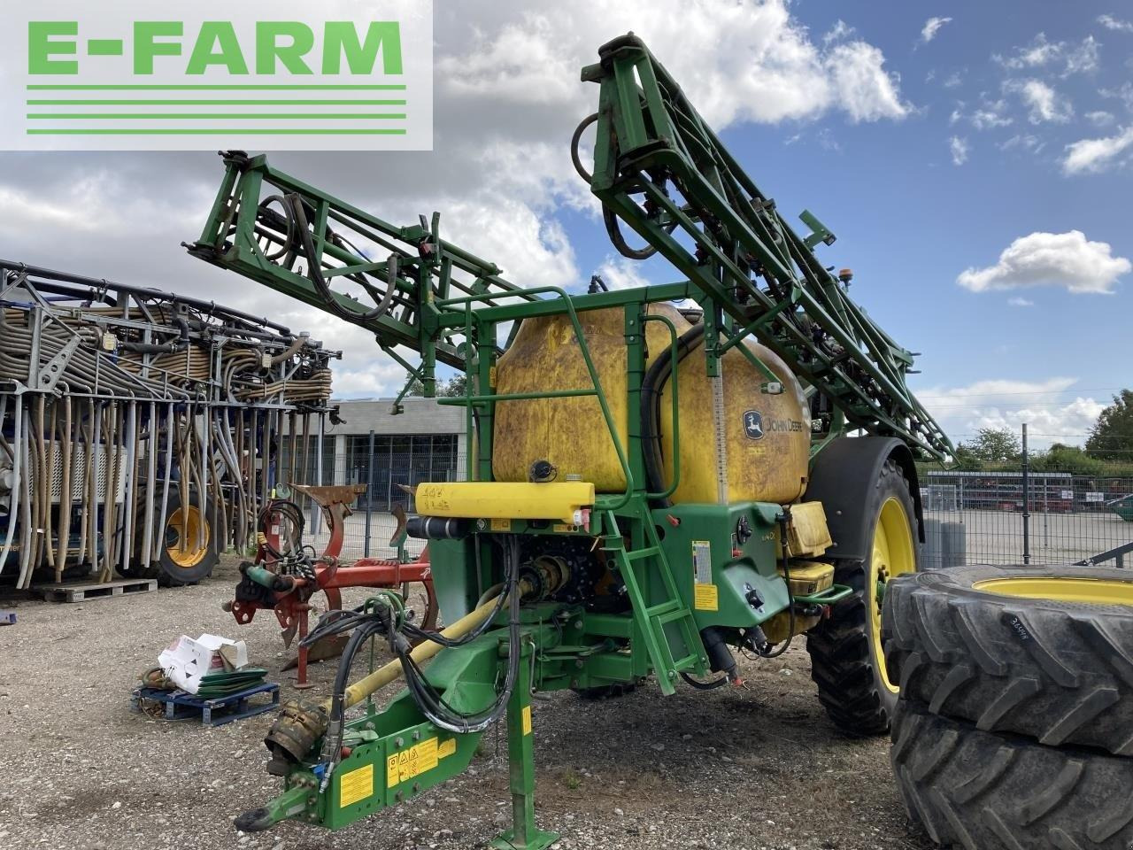 John Deere m740i - Getrokken veldspuit: afbeelding 2 John Deere m740i - Getrokken veldspuit: afbeelding 2