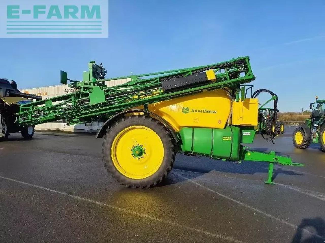 John Deere r740i - Getrokken veldspuit: afbeelding 1 John Deere r740i - Getrokken veldspuit: afbeelding 1