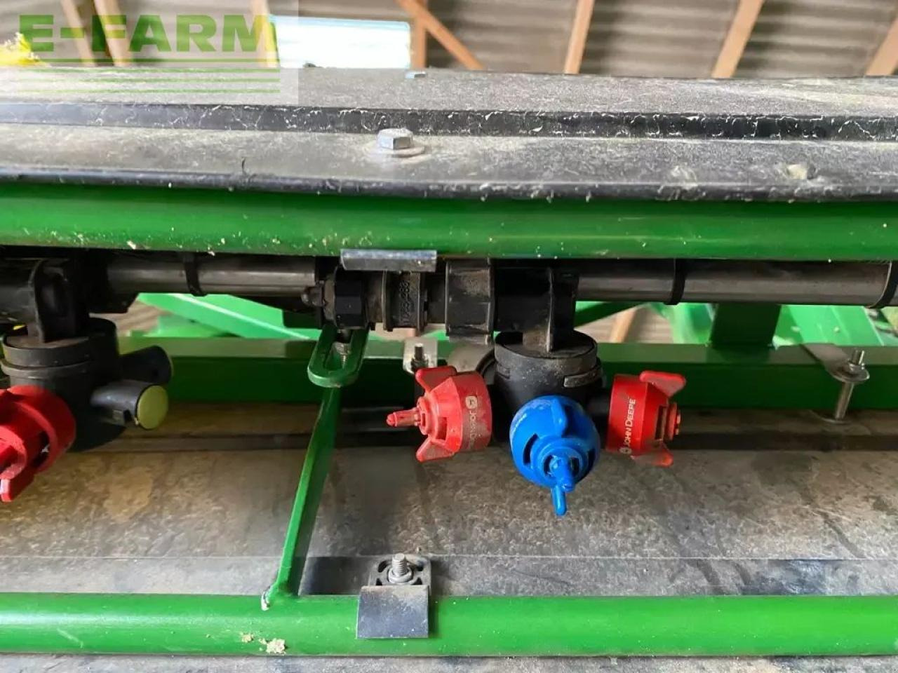 John Deere r952i - Getrokken veldspuit: afbeelding 3 John Deere r952i - Getrokken veldspuit: afbeelding 3