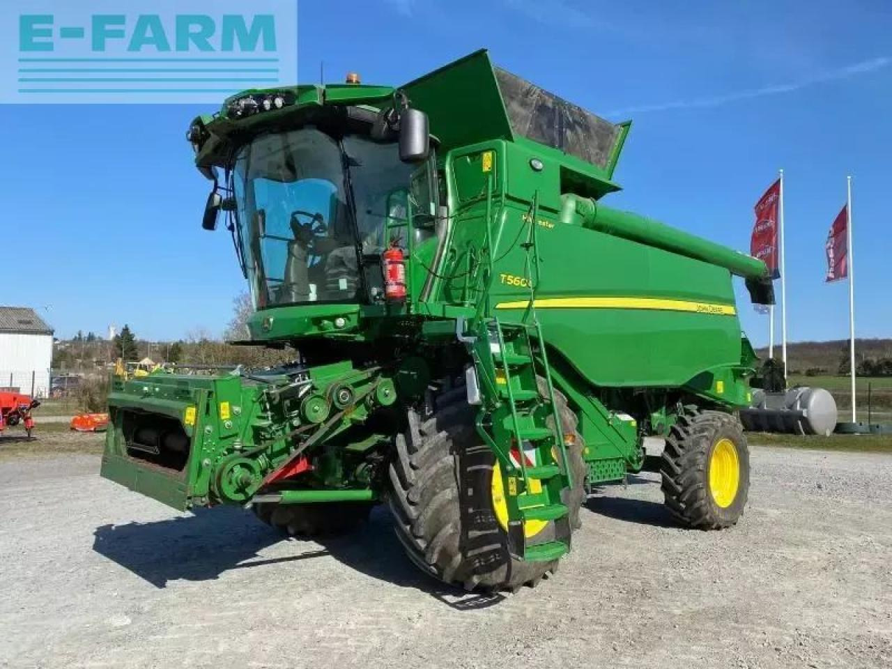 John Deere t560 hm - Maaidorser: afbeelding 1 John Deere t560 hm - Maaidorser: afbeelding 1
