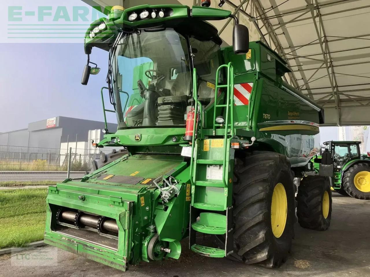 John Deere t670 - Maaidorser: afbeelding 1 John Deere t670 - Maaidorser: afbeelding 1