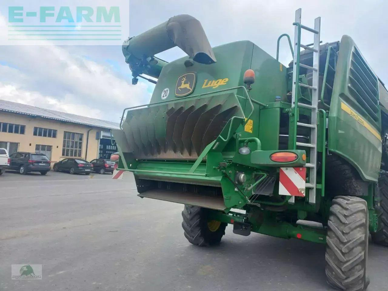John Deere t670 hm - Maaidorser: afbeelding 4 John Deere t670 hm - Maaidorser: afbeelding 4