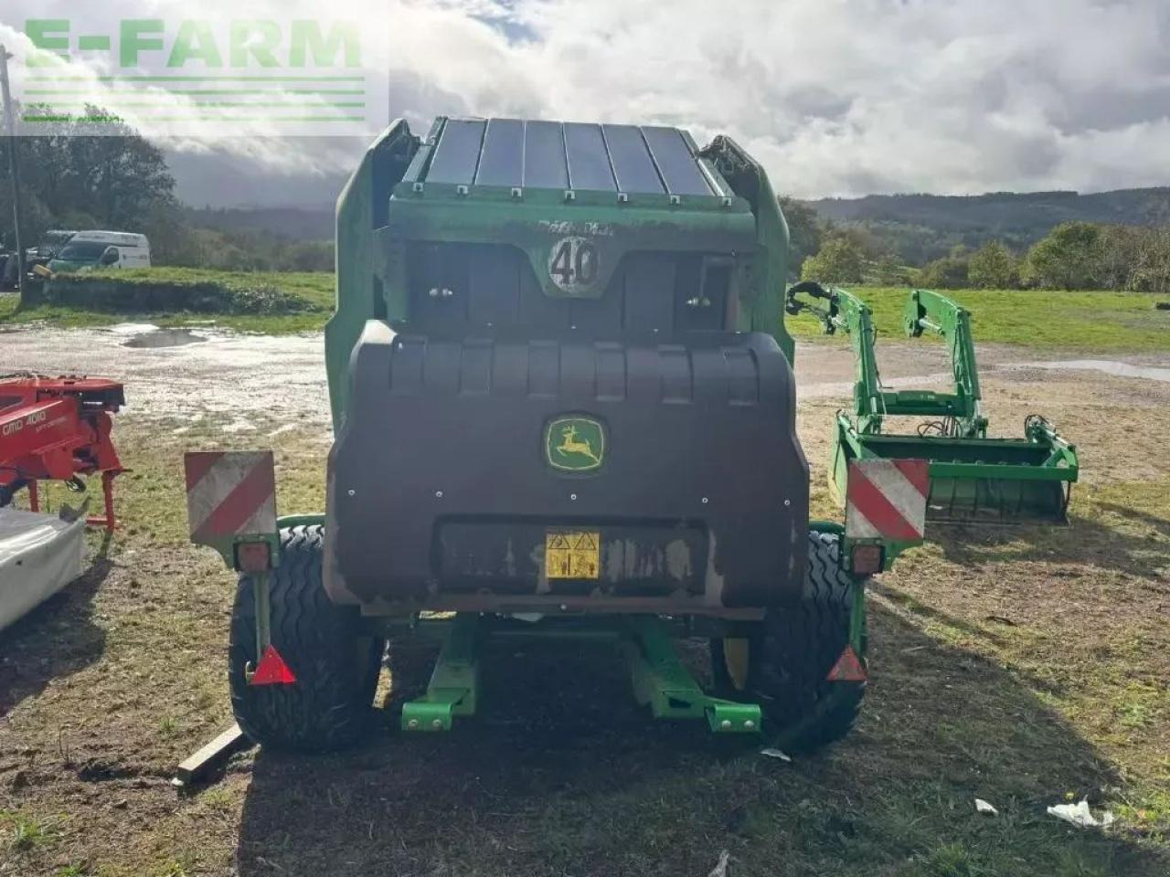 John Deere v 451 m maxicut 13 couteaux - Vierkante balenpers: afbeelding 4 John Deere v 451 m maxicut 13 couteaux - Vierkante balenpers: afbeelding 4