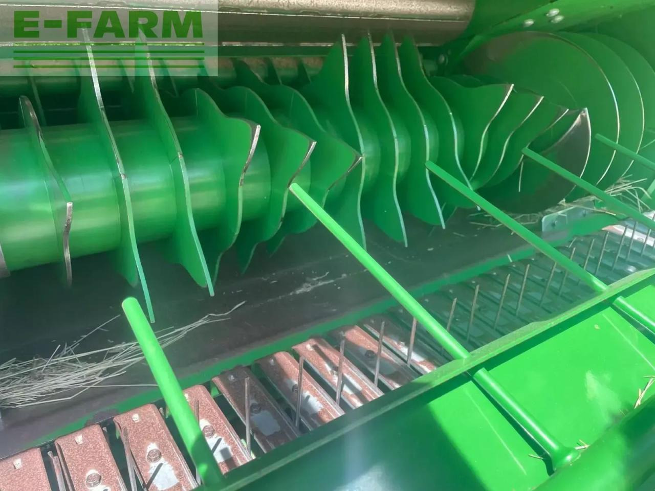 John Deere v451m - Vierkante balenpers: afbeelding 5 John Deere v451m - Vierkante balenpers: afbeelding 5