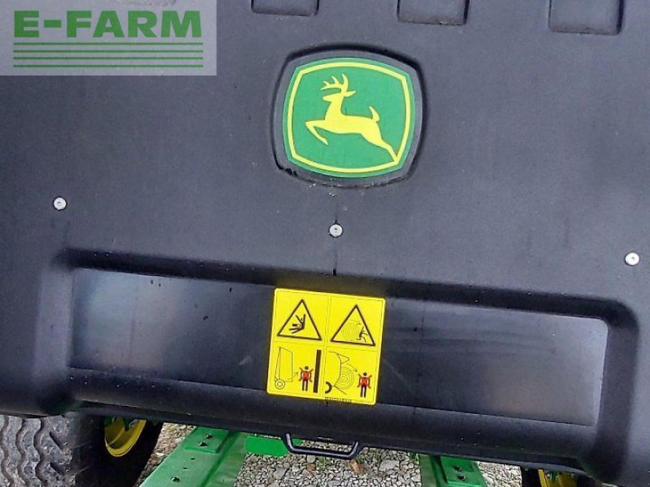 Vierkante balenpers John Deere v461m: afbeelding 8 Vierkante balenpers John Deere v461m: afbeelding 8