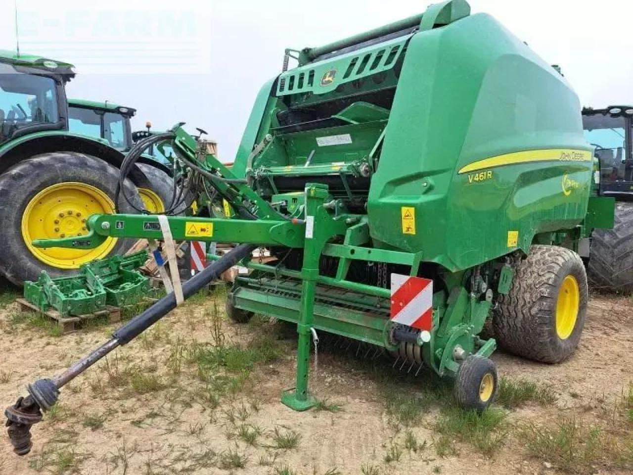 John Deere v461r - Vierkante balenpers: afbeelding 2 John Deere v461r - Vierkante balenpers: afbeelding 2