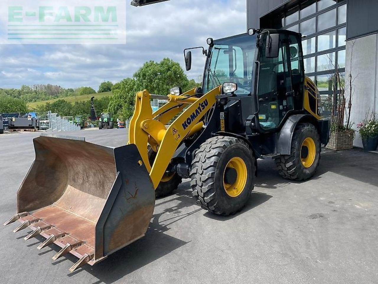 Komatsu wa 70m - Minigraafmachine: afbeelding 2 Komatsu wa 70m - Minigraafmachine: afbeelding 2