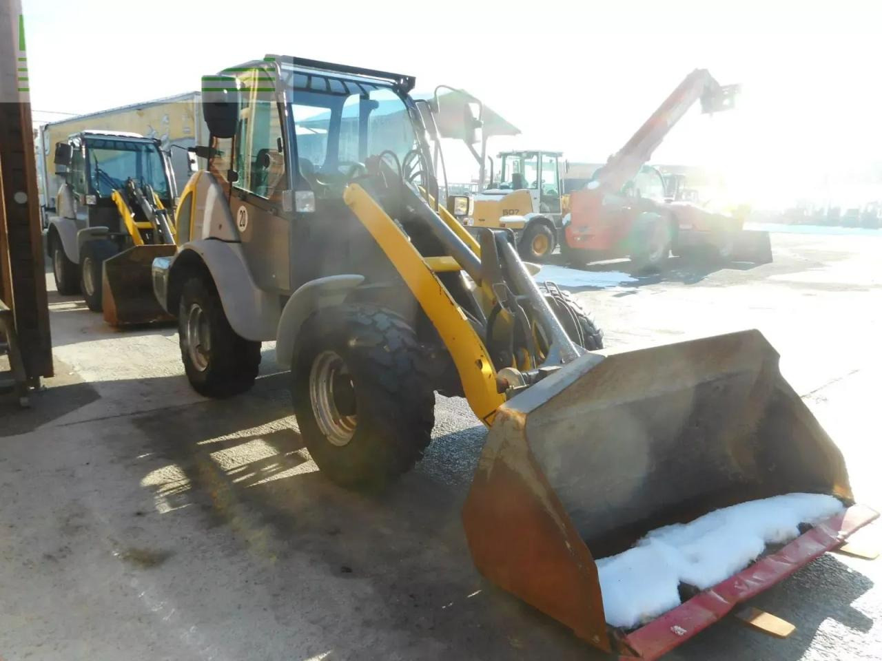 Kramer 5075 - Minigraafmachine: afbeelding 4 Kramer 5075 - Minigraafmachine: afbeelding 4