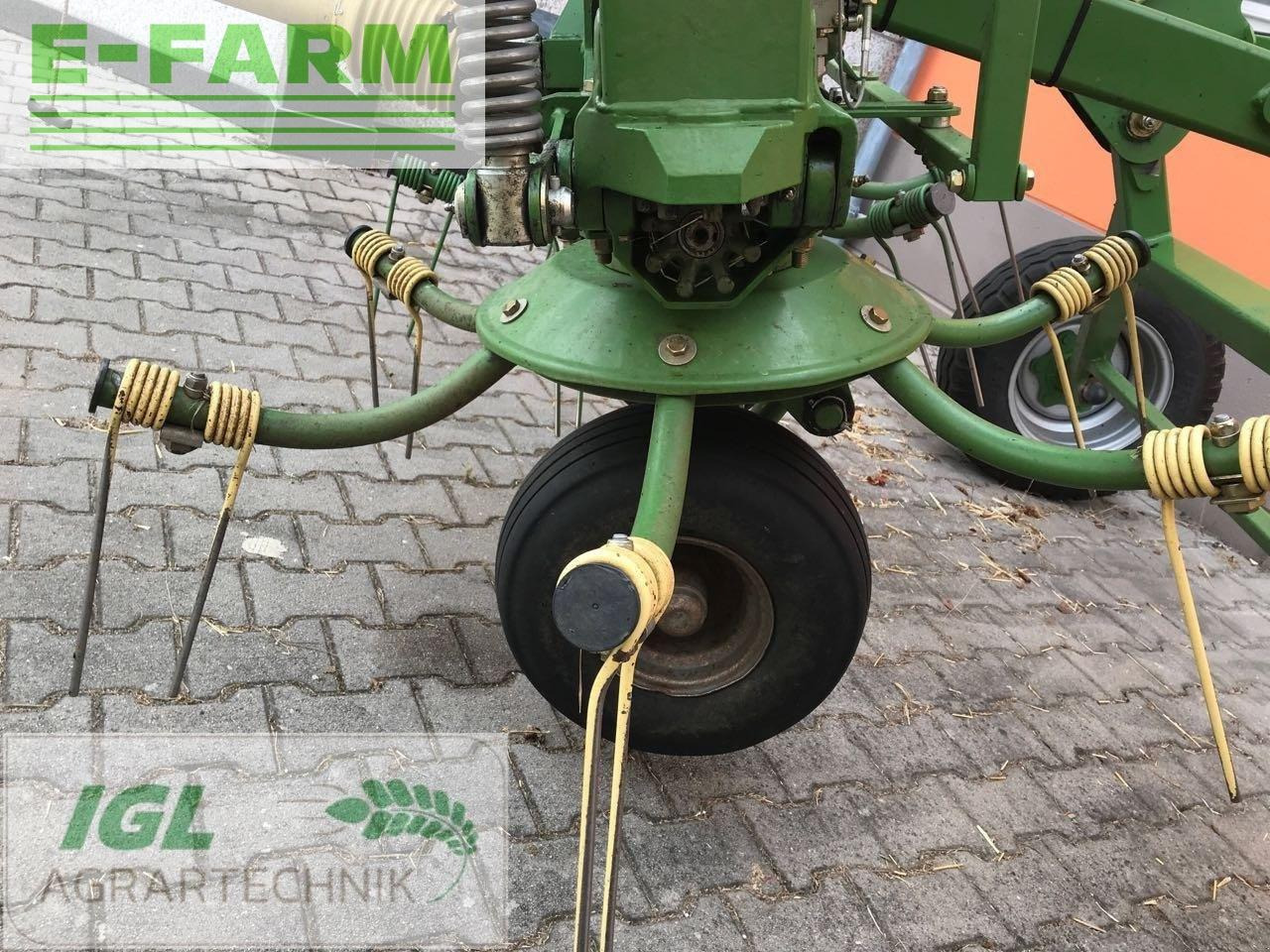 Krone kwt 8.82/8 - Hooischudder: afbeelding 4 Krone kwt 8.82/8 - Hooischudder: afbeelding 4