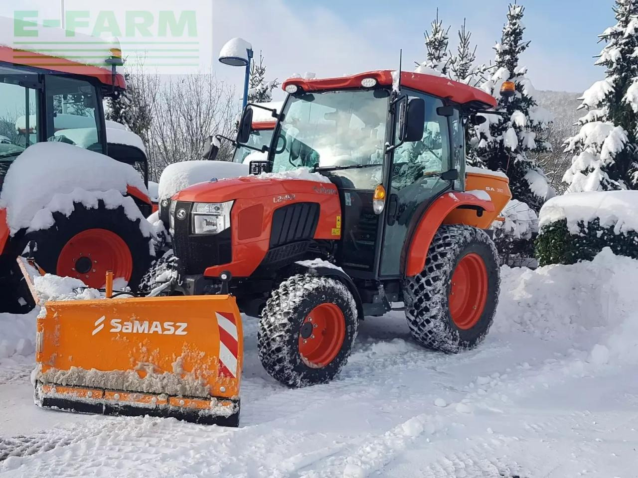 Kubota l2-452h cab winterdienstpaket ab 0,99% - Tractor: afbeelding 4 Kubota l2-452h cab winterdienstpaket ab 0,99% - Tractor: afbeelding 4