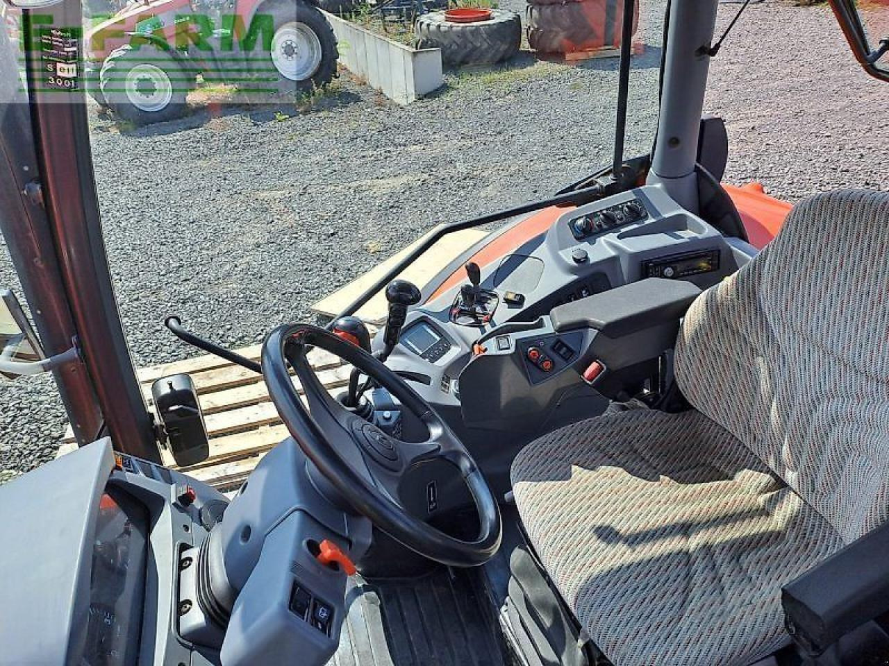 Kubota m135-17 gx 2 - Tractor: afbeelding 4 Kubota m135-17 gx 2 - Tractor: afbeelding 4