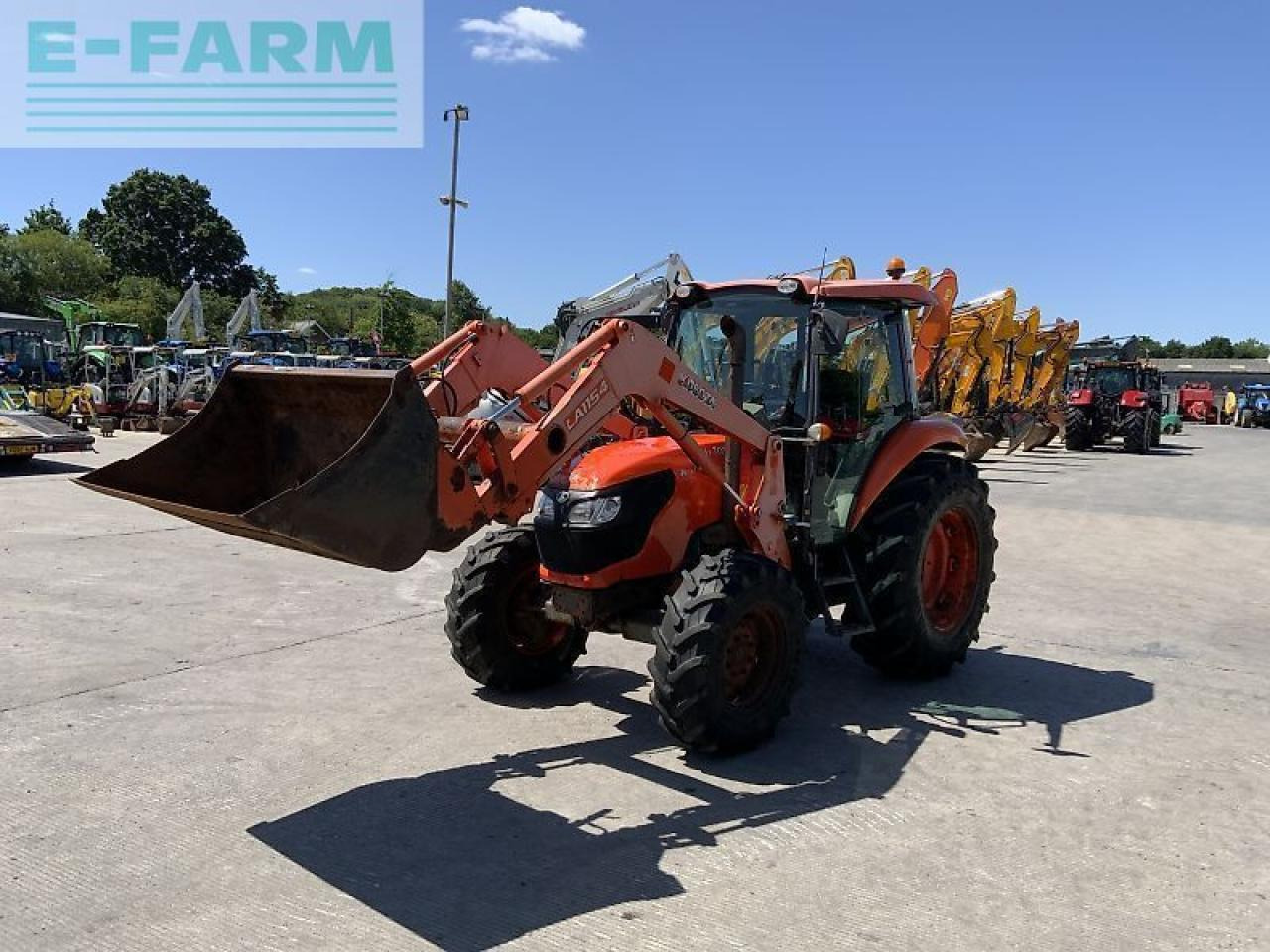 Kubota m7060 tractor (st23817) - Tractor: afbeelding 5 Kubota m7060 tractor (st23817) - Tractor: afbeelding 5