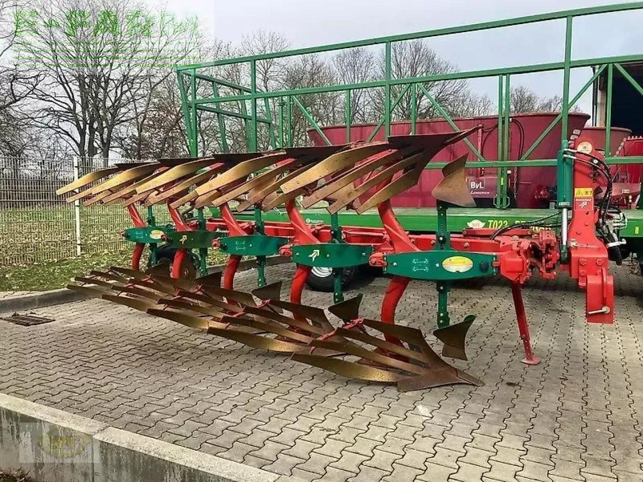 Kverneland 2300 s variomat - Ploeg: afbeelding 1 Kverneland 2300 s variomat - Ploeg: afbeelding 1