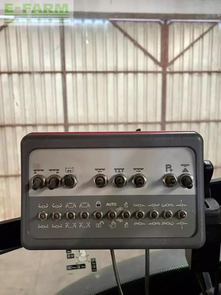 Getrokken veldspuit Kverneland ikarus s 38: afbeelding 18