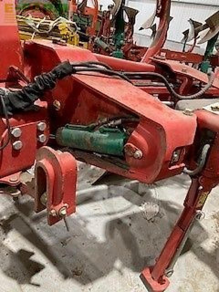 Kverneland kk 2500b i plough isobus met vorenpakker - Ploeg: afbeelding 3 Kverneland kk 2500b i plough isobus met vorenpakker - Ploeg: afbeelding 3